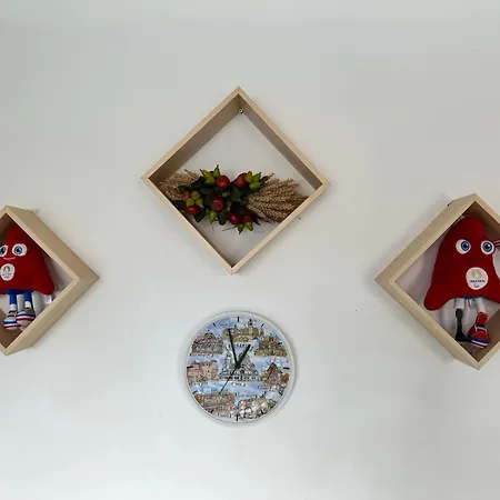 Chez Daniel, Un 2 Pieces Proche De Paris Stade De France Aubervilliers