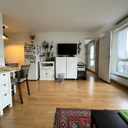 Chez Daniel, Un 2 Pieces Proche De Paris Stade De France Aubervilliers